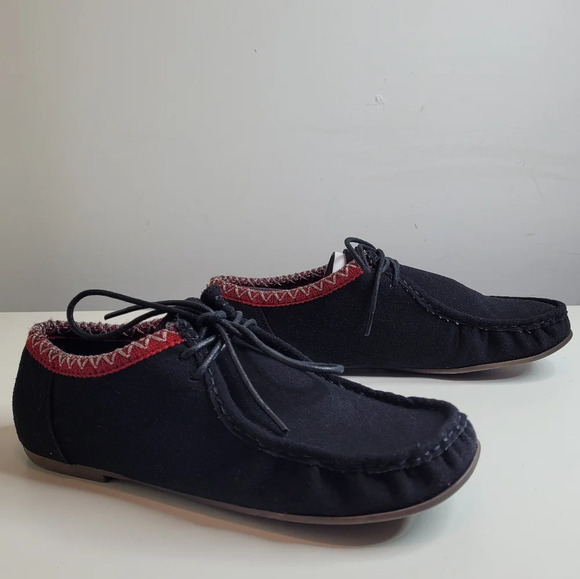 Bamboo Palazzo 01 Black Lace-Up Moccasin Booties Size Women's 7.5 with Box - Picture 1 of 12